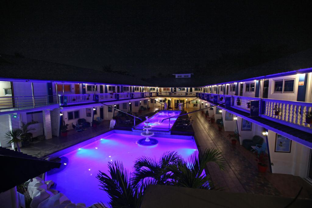 Bolabog Beach Resort Balabag  المظهر الخارجي الصورة